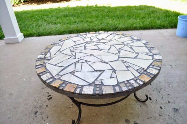 From the scrap pile – Small Tiled Table